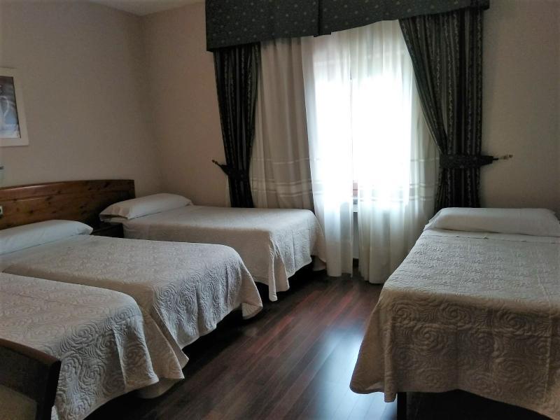 Hotel Alameda Малага Экстерьер фото